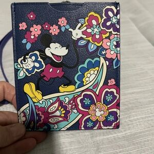 Vera Bradley RFID Disney Floral Card Holder passport holder NWOT
